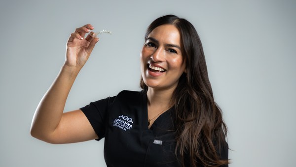 Dra. Adrianna Oseguera - Invisalign Orthodontics
